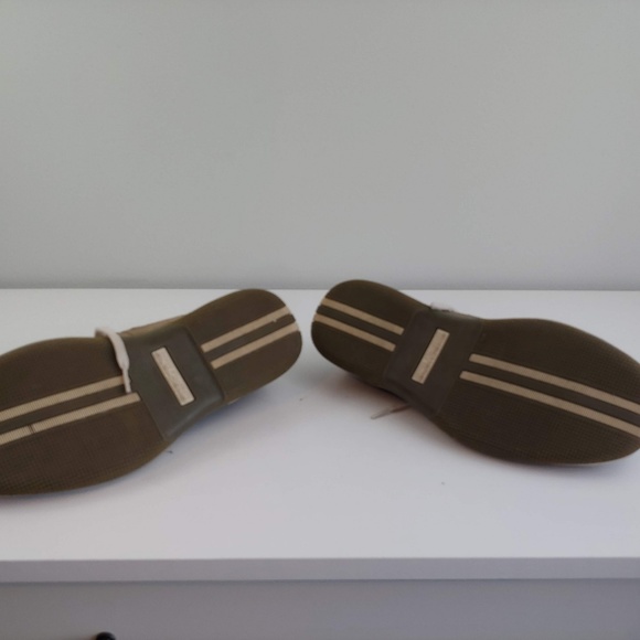 SOLD  11 Skechers casual shoes tan leather suede - Picture 5 of 6